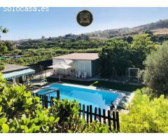 CHALET EN ZONA LA CALA