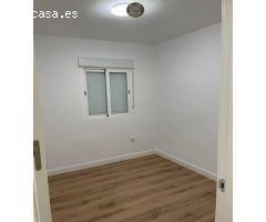 PISO EN AVDA GRANADA