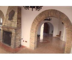 Chalet en Venta en Alhaurín el Grande, Málaga