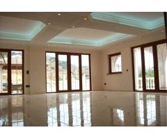Chalet en Venta en Alhaurín el Grande, Málaga