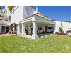 Casa de Pueblo en Venta en Marbella, Málaga