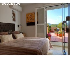 Casa de Pueblo en Venta en San Roque, Cádiz