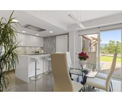 Casa de Pueblo en Venta en Marbella, Málaga