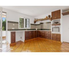 Adosado en Venta en San Pedro de Alcántara, Málaga