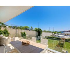 Apartamento en Venta en Estepona, Málaga