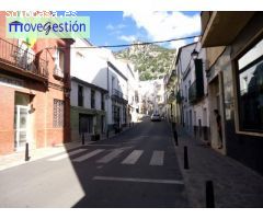 LOCAL COMERCIAL - VIVIENDA PLANTA BAJA. ZONA CALLEJONES