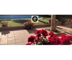 CHALET EN LA YEDRA