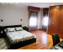 Fabulosa Villa de lujo, OPCIONAL parque de maquinaria pesada, 500 m2 chalet en 3 plantas.