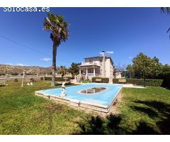 ESPECTACULAR CHALET ZONA MORALET!!!