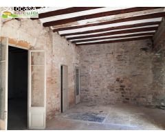 LOCAL COMERCIAL (DE UNOS 117 M2) CON JARDIN (DE UNOS 73 M2), EN TÀRREGA.