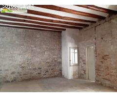 LOCAL COMERCIAL (DE UNOS 117 M2) CON JARDIN (DE UNOS 73 M2), EN TÀRREGA.