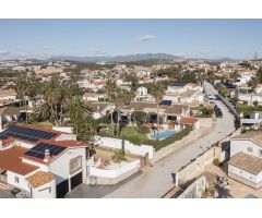Villa en Venta en Mijas Costa, Málaga