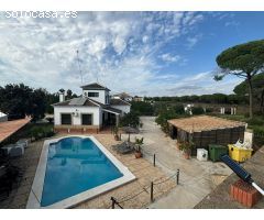 Chalet en Venta en Hinojosa del Valle, Huelva
