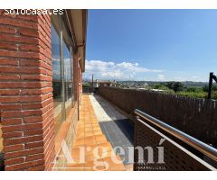 EN EXCLUSIVA espectacular chalet en planta - Lliçà dAmunt