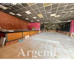 Nave Industrial en Venta o Alquiler en Castellar del Vallès – 465?m² con Gran Potencial