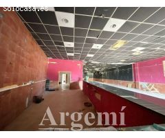 Nave Industrial en Venta o Alquiler en Castellar del Vallès – 465?m² con Gran Potencial
