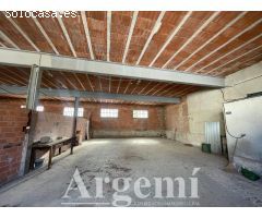 Nave industrial en venta Palau-solità i Plegamans