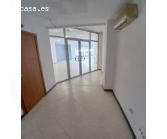 Local comercial en Alquiler en Puerto de sagunto, Valencia