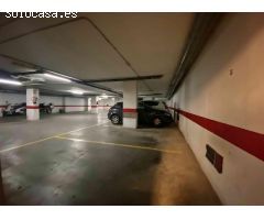 PLAZA DE GARAJE Y TRASTERO EN ZONA CÉNTRICA