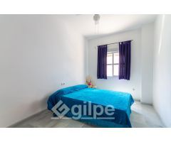 Inmueble en Venta en la Barriada de Rubercon, Marchena – Vivienda de 3 Dormitorios, Cochera y Patio