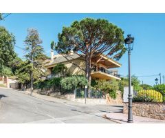 Villa de Lujo en Venta en Sant Feliu de Guíxols, Girona