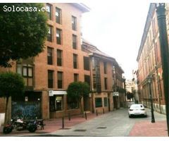 Plaza de coche en Juan Mambrilla.