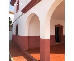Chalet independiente próximo a Parque de los Poetas