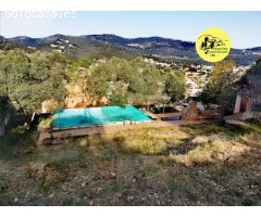 Soleado con magníficas vistas y zona de barbacoa con piscina