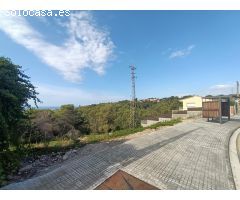 ¡Terreno con vistas al mar y soleado en Les Califòrnies!