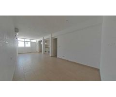 Apartamento-loft con gran terraza.