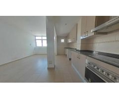 Apartamento-loft con gran terraza.