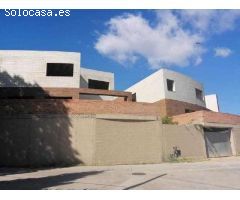 5 Casas por acabar cerca de Vilafranca.