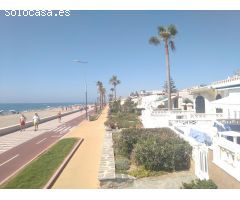 Bungalow en Alquiler en Urbanización Roquetas de Mar, Almería