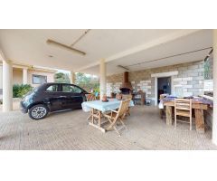 UNA VILLA ACTUAL Y MODERNA
