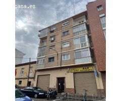 PISO EN VENTA AL LADO DE LA PLAZA MOZART
