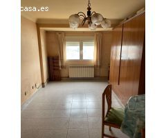 PISO EN VENTA AL LADO DE LA PLAZA MOZART