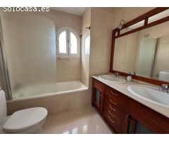 Dúplex en Venta en Manilva, Málaga