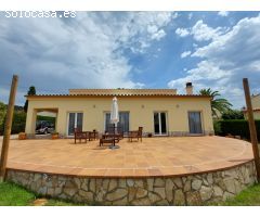 Chalet en Venta en lEstartit, Girona