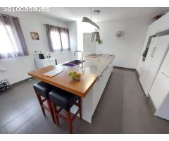 Chalet en Venta en lEstartit, Girona