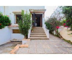 Chalet en Venta en El Puig de Santa Maria, Valencia