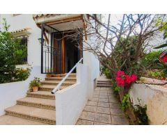 Chalet en Venta en El Puig de Santa Maria, Valencia