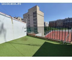 ÁTICO CON PRECIOSA TERRAZA Y MAGNÍFICAS VISTAS EXTERIORES - C/ PONZANO