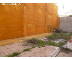 Solar en C/ Agullent - Ontinyent