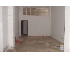 Bajo comercial en Avda. Daniel Gil - Ontinyent