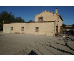 Chalet en Camí la Font - Ontinyent