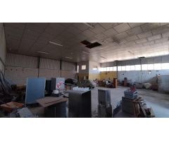 Nave en Moixent