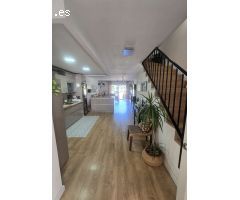 Hermoso dúplex reformado en Arroyo de la Miel