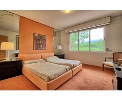 IMPRESIONANTE CHALET EN PARCELA DE 8000 METROS EN VALLE DE MENA
