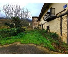 DOS CASAS ADOSADAS PARA REFOMAR EN VALLE DE MENA