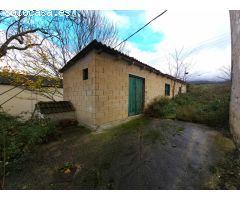 CASA DE PIEDRA CON TERRENO JUNTO A VILLASANA